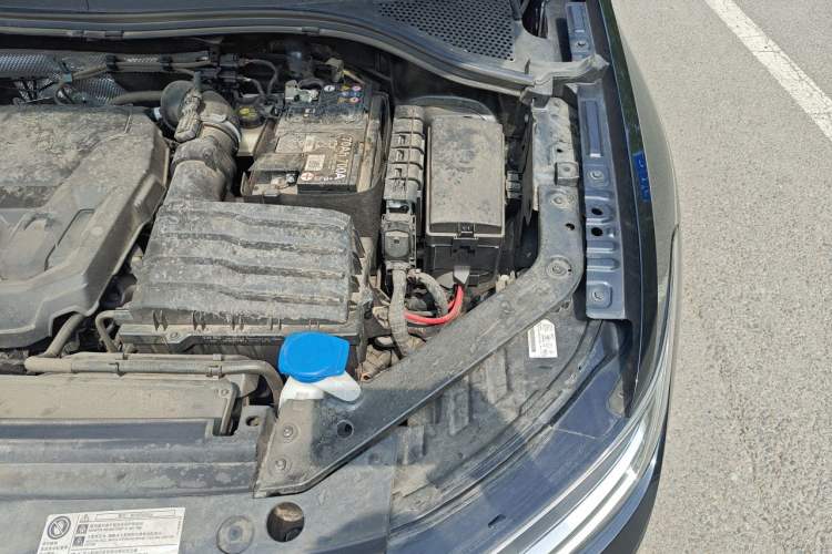 Used Volkswagen Tiguan L 2023 Restyled 330TSI Automatic Two-Wheel Drive R-Line Flagship Edition Engine Bay Left