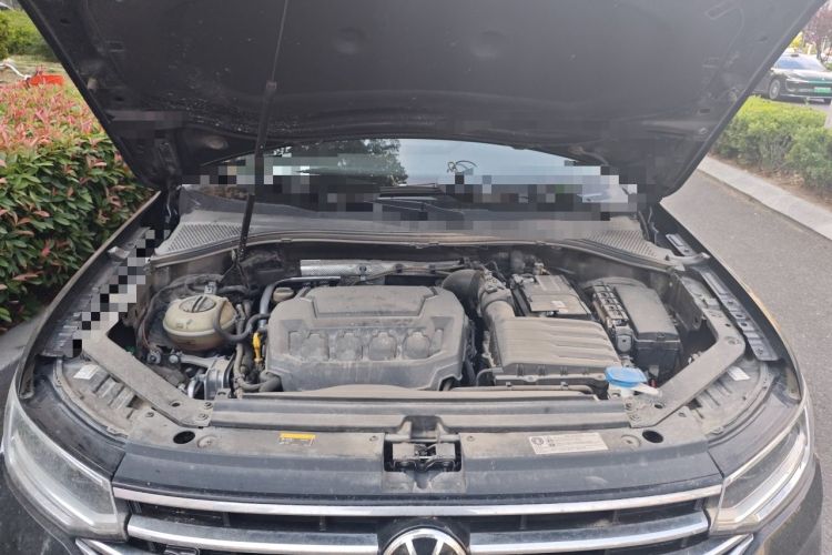 Used Volkswagen Tiguan L 2023 Restyled 330TSI Automatic Two-Wheel Drive R-Line Enhanced Comfort Version Engine Bay