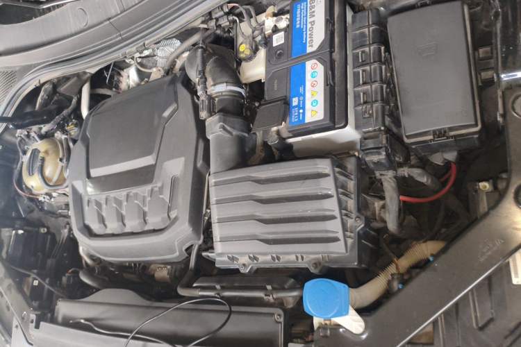 Used Volkswagen Tiguan L 2023 Revised Version 330TSI Automatic Two-Wheel Drive Smart Enjoyment Edition Engine Bay