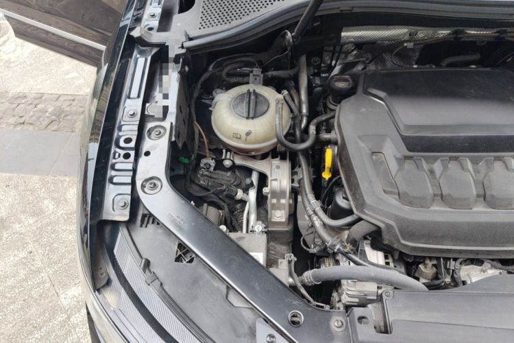 Used Volkswagen Tiguan L 2023 Restyled 330TSI Automatic Two-Wheel Drive R-Line Flagship Edition Engine Bay Right