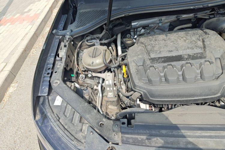 Used Volkswagen Tiguan L 2023 Restyled 330TSI Automatic Two-Wheel Drive R-Line Flagship Edition Engine Bay Right