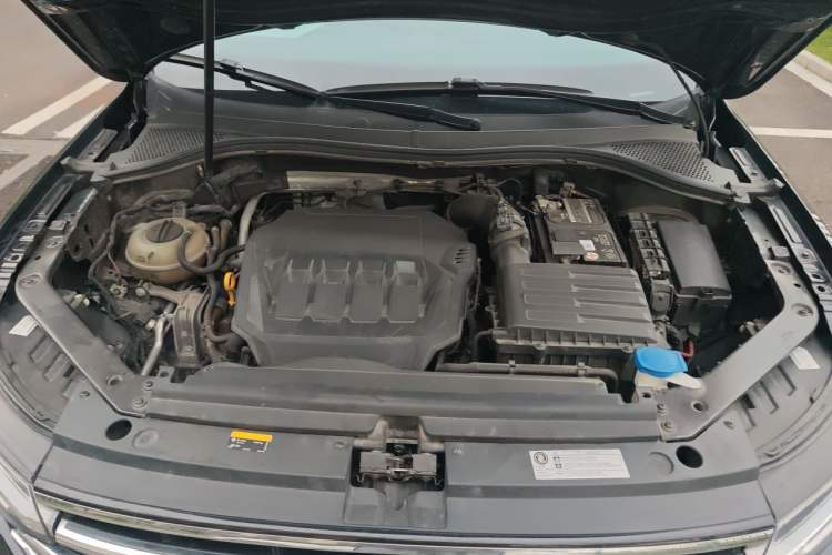 Used Volkswagen Tiguan L 2023 330TSI Automatic Two-Wheel Drive Smart Edition Engine Bay