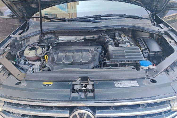 Used Volkswagen Tiguan L 2023 330TSI Automatic Two-Wheel Drive R-Line Enjoyment Edition Engine Bay