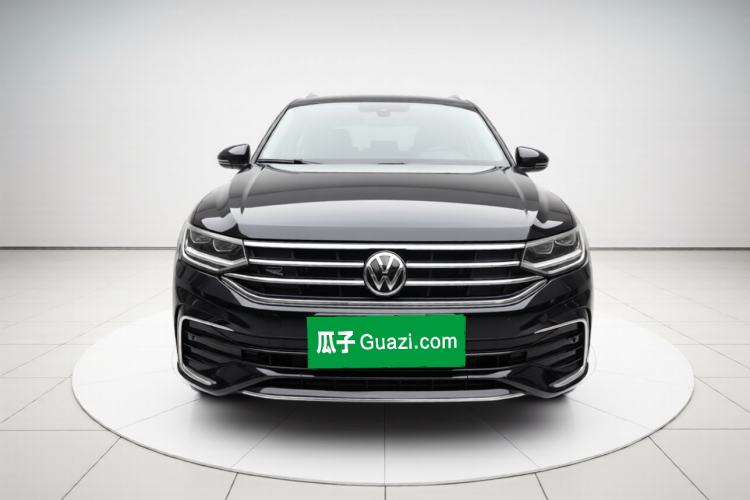 Used Volkswagen Tiguan L 2023 Restyled 330TSI Automatic Two-Wheel Drive R-Line Enhanced Comfort Version Exterior 1