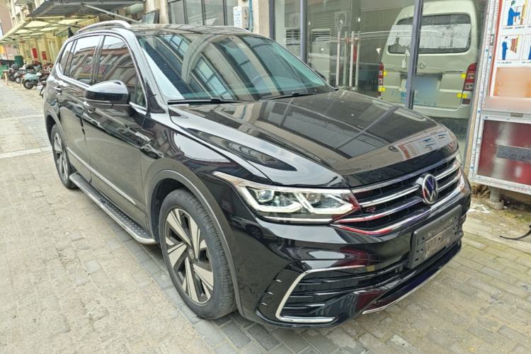 Used Volkswagen Tiguan L 2023 Restyled 330TSI Automatic Two-Wheel Drive R-Line Flagship Edition Exterior 1