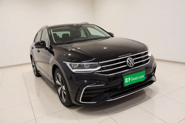 Used Volkswagen Tiguan L 2023 Restyled 330TSI Automatic Two-Wheel Drive R-Line Enhanced Comfort Version Exterior 1