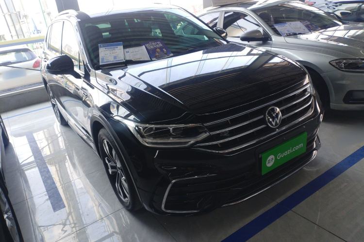 Used Volkswagen Tiguan L 2023 Restyled 330TSI Automatic Two-Wheel Drive R-Line Enhanced Comfort Version Exterior 2