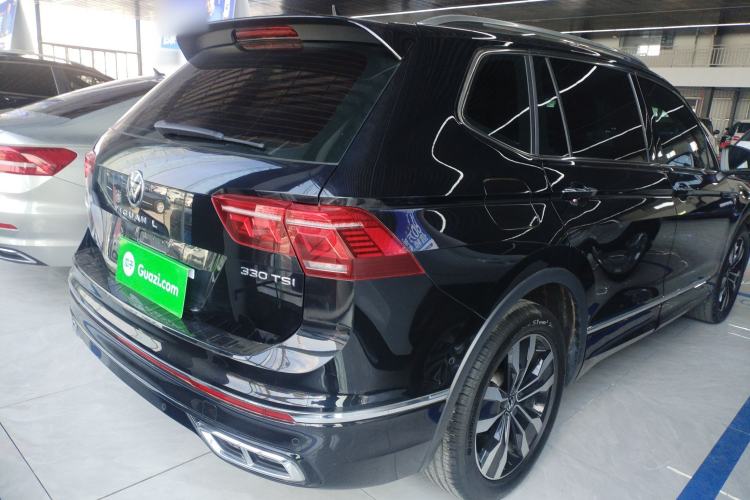 Used Volkswagen Tiguan L 2023 Restyled 330TSI Automatic Two-Wheel Drive R-Line Enhanced Comfort Version Exterior 4