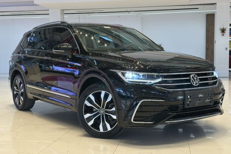 Used Volkswagen Tiguan L 2023 Restyled 330TSI Automatic Two-Wheel Drive R-Line Enhanced Comfort Version Exterior 6