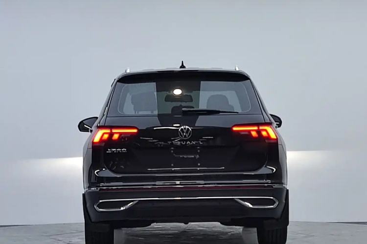 Used Volkswagen Tiguan L 2023 280TSI Automatic Two-Wheel Drive Trendy Innovation Limited Edition Exterior 7