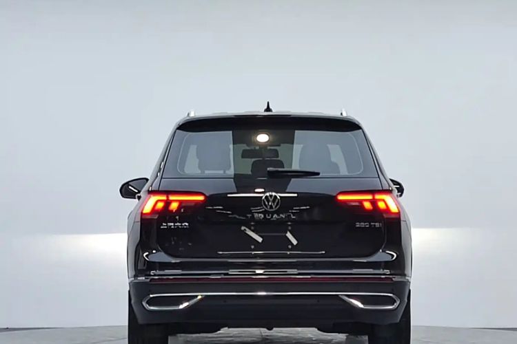 Used Volkswagen Tiguan L 2023 280TSI Automatic Two-Wheel Drive Trendy Innovation Limited Edition Exterior 7