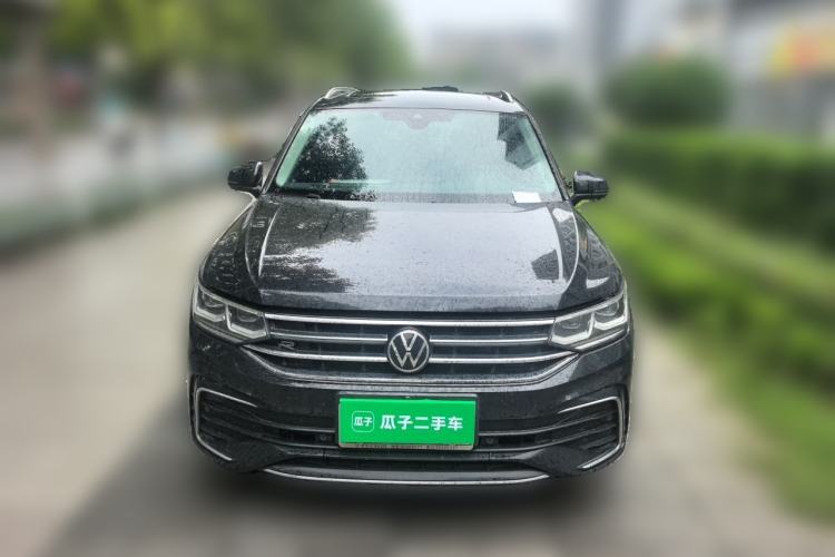 Used Volkswagen Tiguan L 2023 330TSI Automatic Two-Wheel Drive R-Line Flagship Edition Front