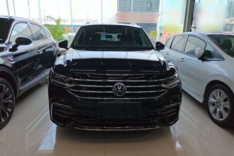 Used Volkswagen Tiguan L 2023 Restyled 330TSI Automatic Two-Wheel Drive R-Line Enhanced Comfort Version Front