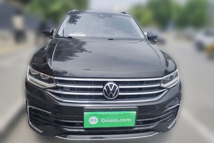 Used Volkswagen Tiguan L 2023 330TSI Automatic Two-Wheel Drive R-Line Enjoyment Edition Front