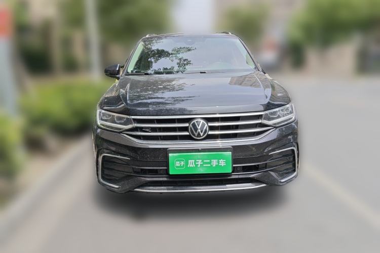 Used Volkswagen Tiguan L 2023 Restyled 330TSI Automatic Two-Wheel Drive R-Line Enhanced Comfort Version Front