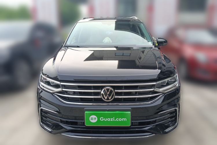 Used Volkswagen Tiguan L 2023 Restyled 330TSI Automatic Two-Wheel Drive R-Line Enhanced Comfort Version Front