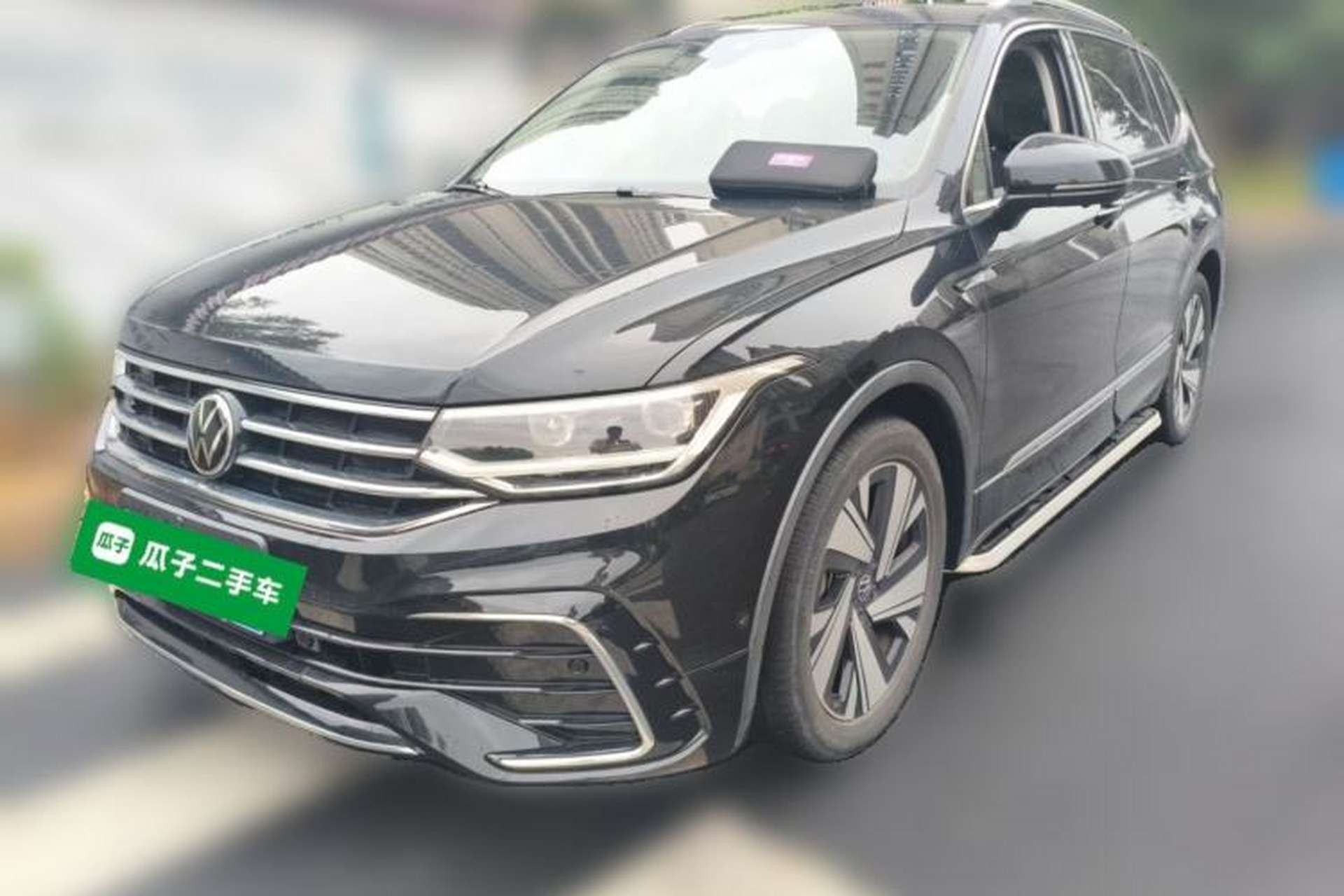 Used Volkswagen Tiguan L 2023 Restyled 330TSI Automatic Two-Wheel Drive R-Line Enhanced Comfort Version Front Left 45 Deg