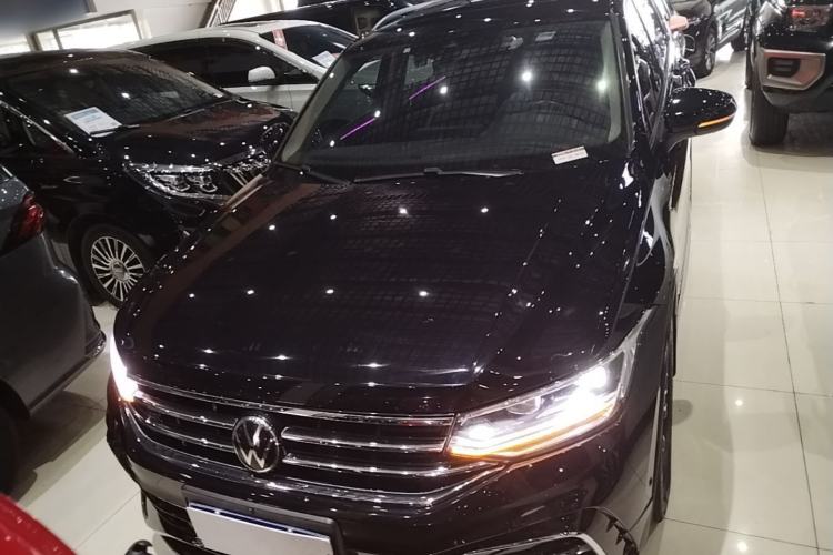 Used Volkswagen Tiguan L 2023 330TSI Automatic Two-Wheel Drive R-Line Enjoyment Edition Front