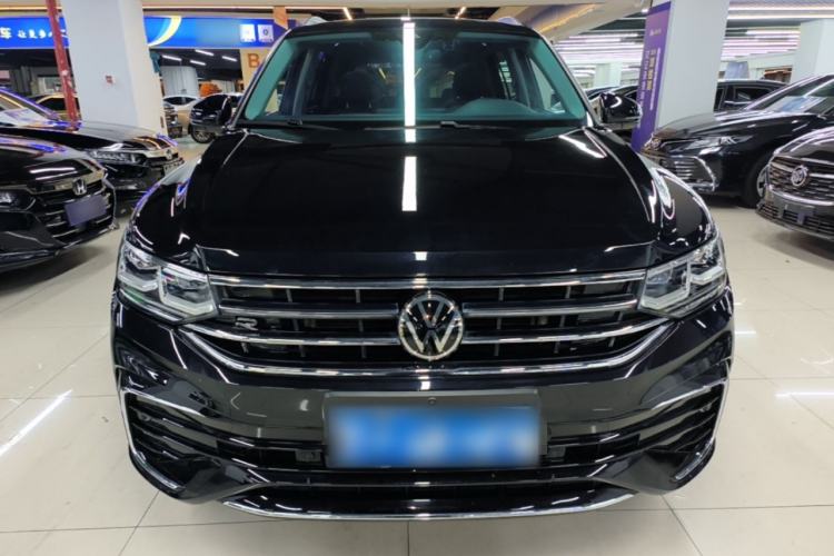 Used Volkswagen Tiguan L 2023 330TSI Automatic Two-Wheel Drive R-Line Flagship Edition Front