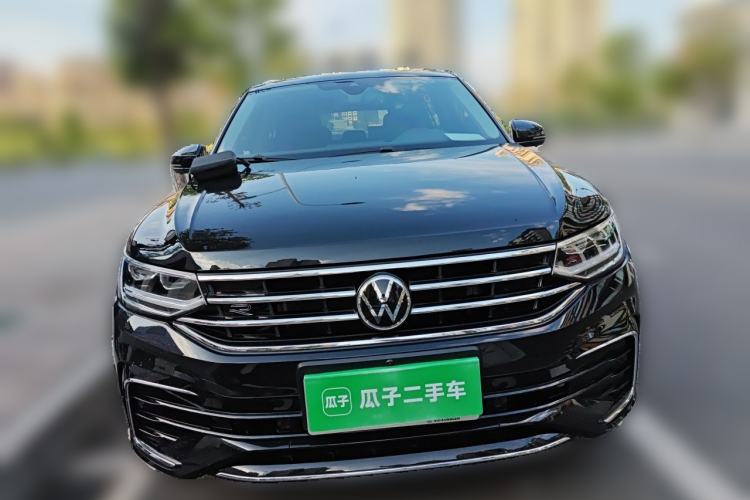 Used Volkswagen Tiguan L 2023 Restyled 330TSI Automatic Two-Wheel Drive R-Line Enhanced Comfort Version Front