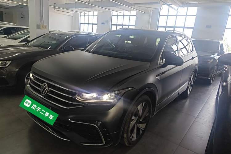Used Volkswagen Tiguan L 2023 Restyled 330TSI Automatic Two-Wheel Drive R-Line Enhanced Comfort Version Guazi used car, China used car export, Used car for sale, Used  cars, Cheapest cars for sale
