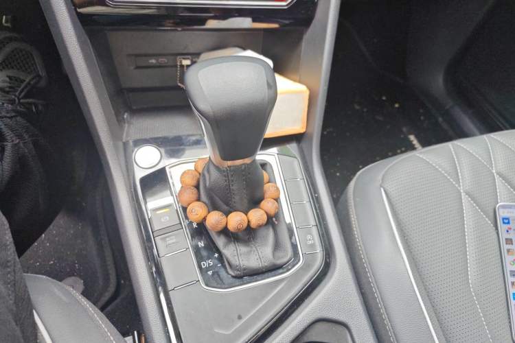 Used Volkswagen Tiguan L 2023 300TSI Automatic Two-Wheel Drive Smart Edition Gear Lever