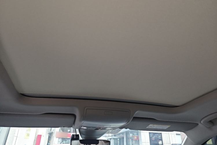 Used Volkswagen Tiguan L 2023 Restyled 330TSI Automatic Two-Wheel Drive R-Line Flagship Edition Headliner