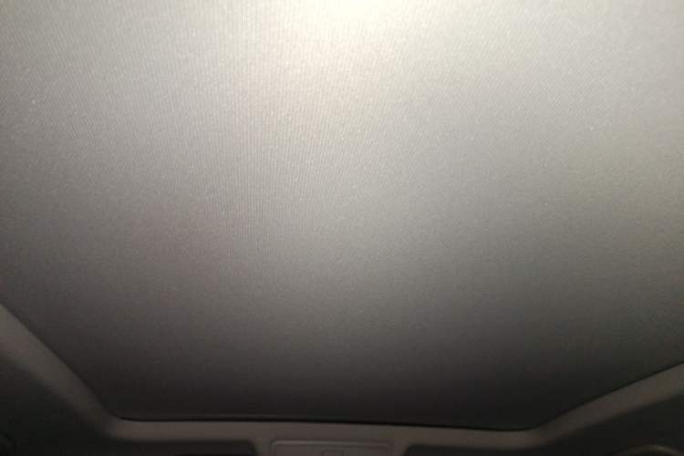Used Volkswagen Tiguan L 2023 330TSI Automatic Two-Wheel Drive R-Line Enjoyment Edition Headliner