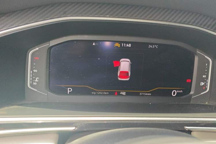Used Volkswagen Tiguan L 2023 330TSI Automatic Two-Wheel Drive R-Line Enjoyment Edition Instrument Cluster