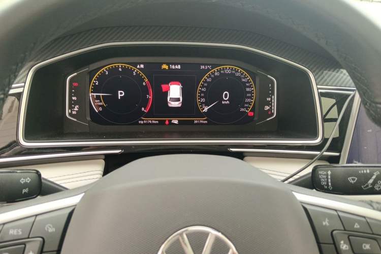 Used Volkswagen Tiguan L 2023 Restyled 330TSI Automatic Two-Wheel Drive R-Line Enhanced Comfort Version Instrument Cluster