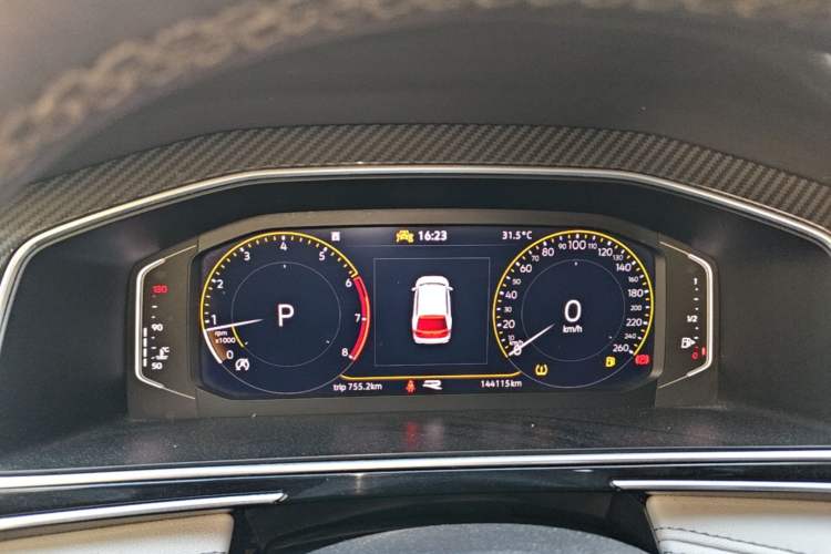 Used Volkswagen Tiguan L 2023 Restyled 330TSI Automatic Two-Wheel Drive R-Line Enhanced Comfort Version Instrument Cluster