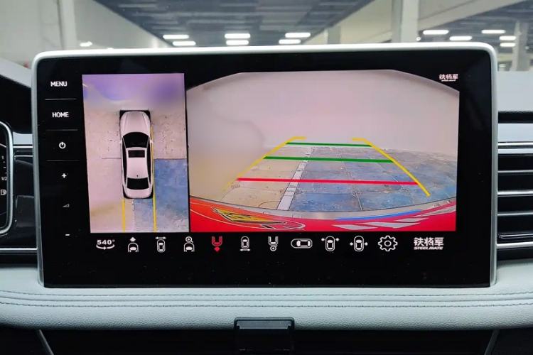 Used Volkswagen Tiguan L 2023 280TSI Automatic Two-Wheel Drive Trendy Innovation Limited Edition Interior 3