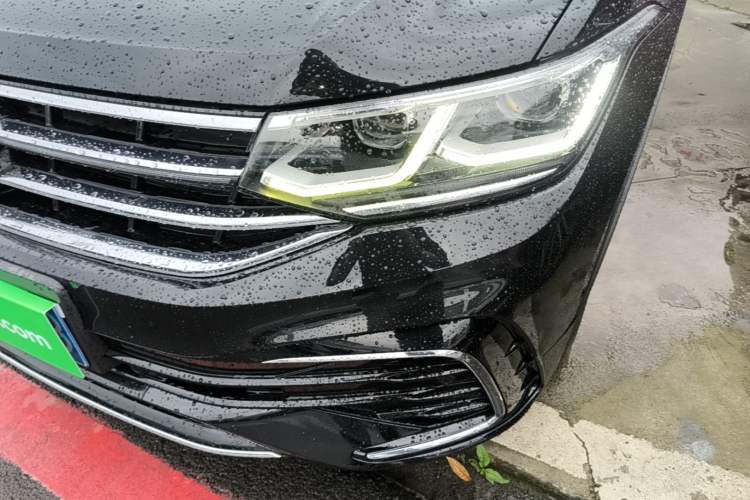 Used Volkswagen Tiguan L 2023 Facelift 380TSI Automatic All-Wheel Drive R-Line Flagship 7-Seater Left Front Headlight