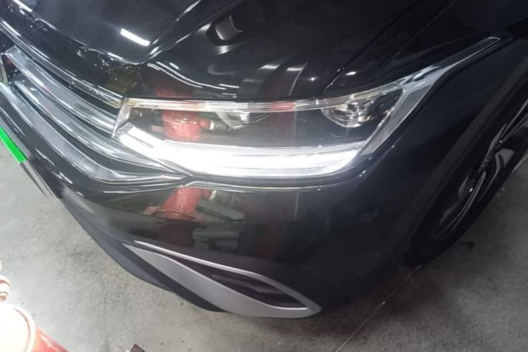Used Volkswagen Tiguan L 2023 280TSI Automatic Two-Wheel Drive Trendy Innovation Limited Edition Left Front Headlight