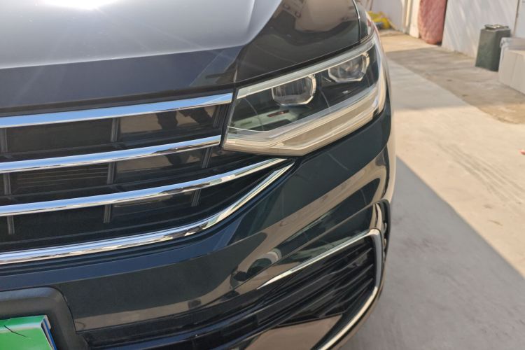 Used Volkswagen Tiguan L 2023 330TSI Automatic Two-Wheel Drive R-Line Enjoyment Edition Left Front Headlight