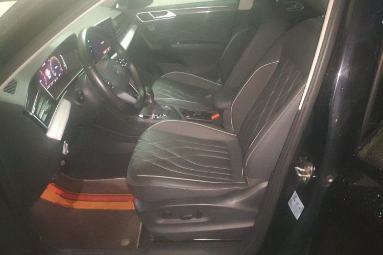 Used Volkswagen Tiguan L 2023 300TSI Automatic Two-Wheel Drive Smart Edition Left Front Seat