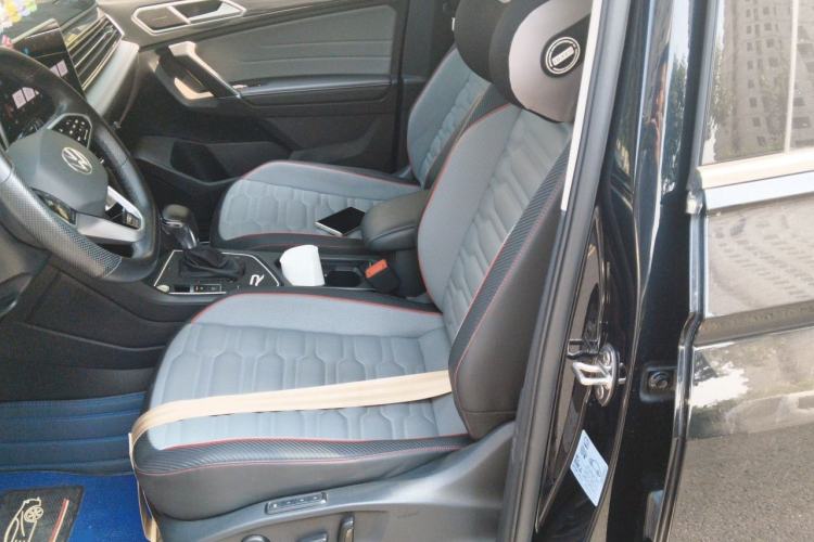 Used Volkswagen Tiguan L 2023 330TSI Automatic Two-Wheel Drive R-Line Flagship Edition Left Front Seat