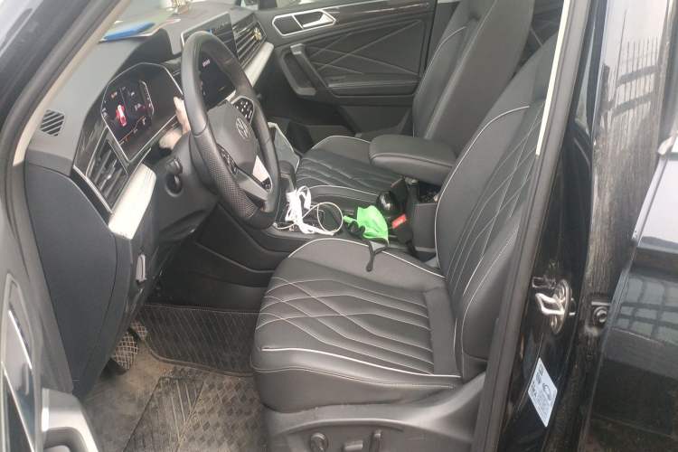 Used Volkswagen Tiguan L 2023 300TSI Automatic Two-Wheel Drive Smart Edition Left Front Seat