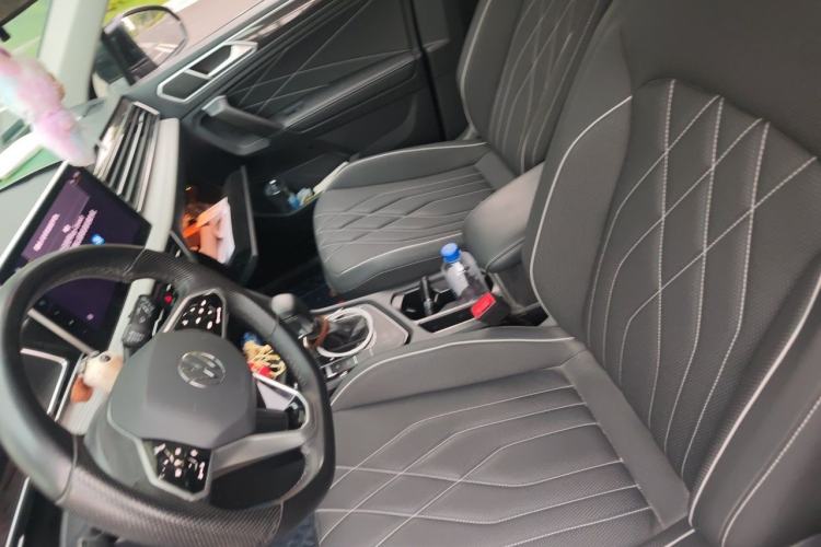 Used Volkswagen Tiguan L 2023 330TSI Automatic Two-Wheel Drive Smart Edition Left Front Seat