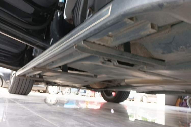 Used Volkswagen Tiguan L 2023 330TSI Automatic Two-Wheel Drive R-Line Enjoyment Edition Left Side Sill