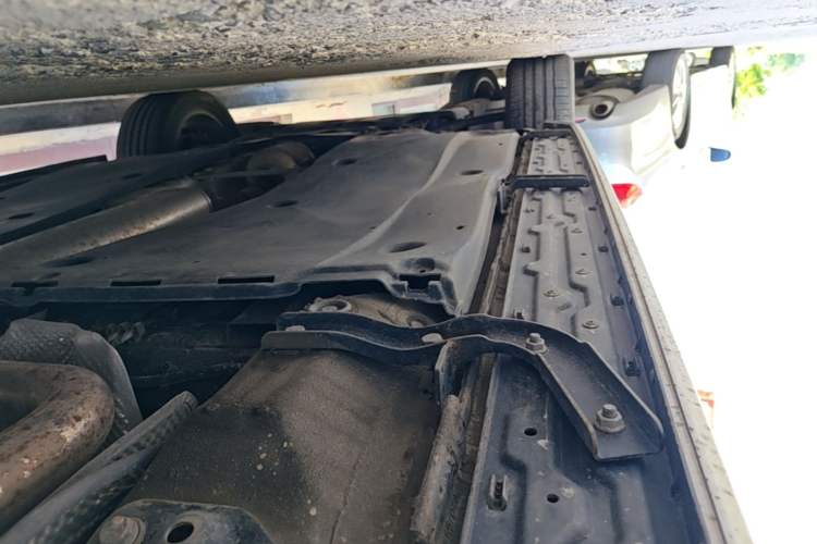 Used Volkswagen Tiguan L 2023 330TSI Automatic Two-Wheel Drive R-Line Enjoyment Edition Left Side Sill