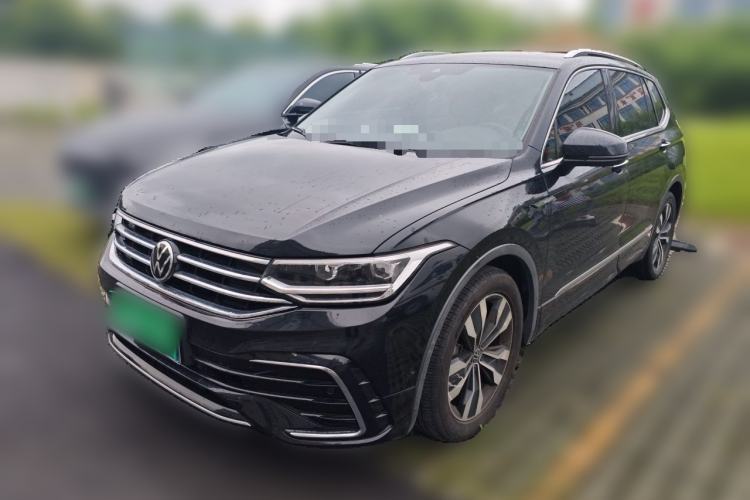 Used Volkswagen Tiguan L 2023 330TSI Automatic Two-Wheel Drive R-Line Enjoyment Edition Guazi used car, China used car export, Used car for sale, Used cars, Cheapest cars for sale