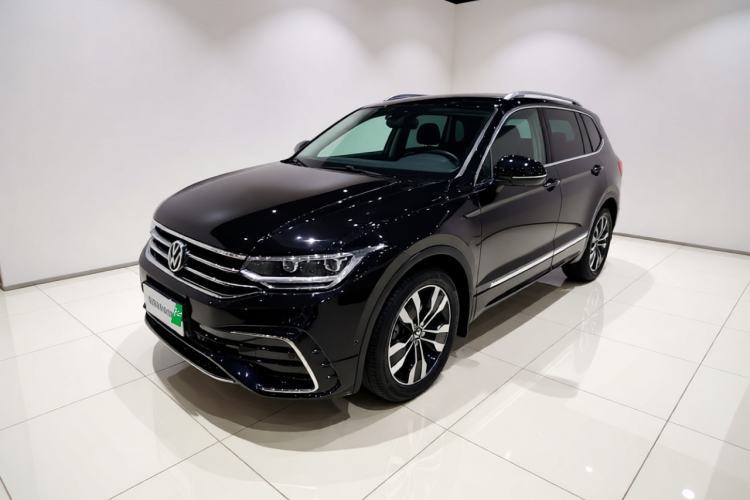 Volkswagen Tiguan L 2023 330TSI Automatic Two-Wheel Drive R-Line Enjoyment Edition usado Guazi used car, China used car export, Used car for sale, Used cars, Cheapest cars for sale
