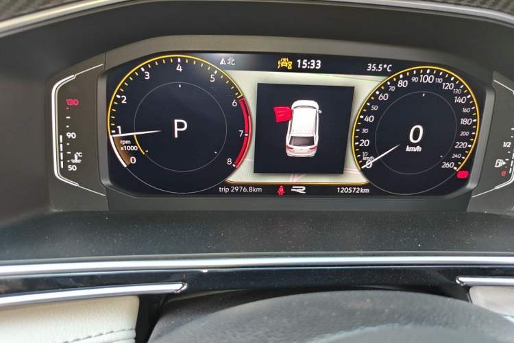 Used Volkswagen Tiguan L 2023 330TSI Automatic Two-Wheel Drive R-Line Enjoyment Edition Odometer Close Up