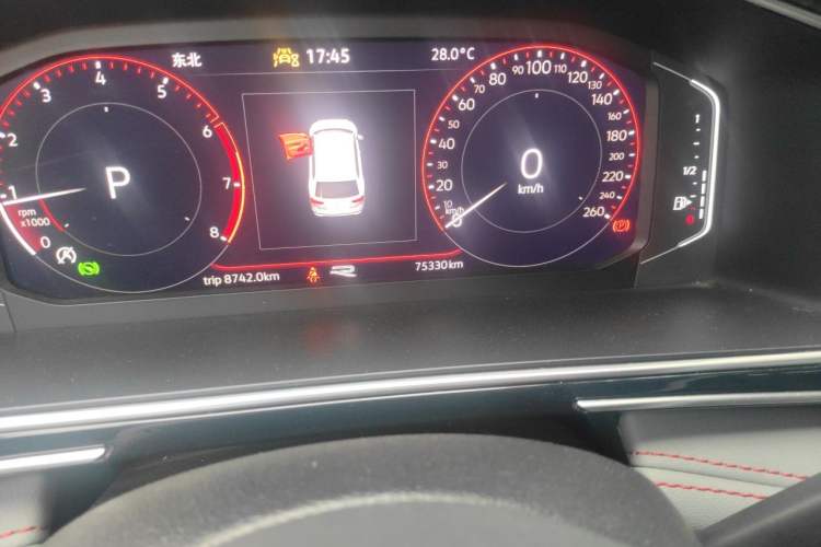 Used Volkswagen Tiguan L 2023 Restyled 330TSI Automatic Two-Wheel Drive R-Line Flagship Edition Odometer Close Up