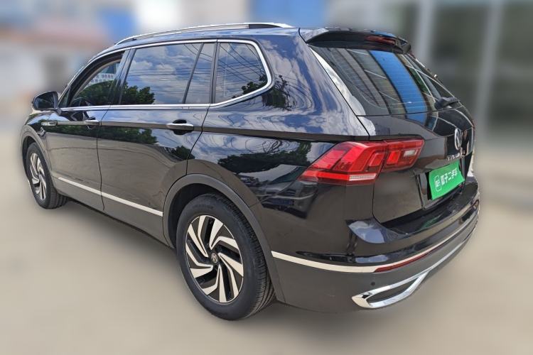 Used Volkswagen Tiguan L 2023 300TSI Automatic Two-Wheel Drive Smart Edition Rear Left 45 Deg