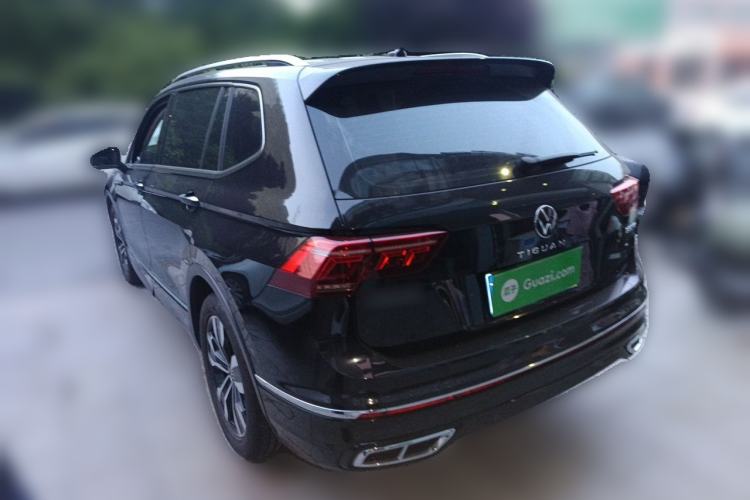 Used Volkswagen Tiguan L 2023 330TSI Automatic Two-Wheel Drive R-Line Enjoyment Edition Rear Left 45 Deg