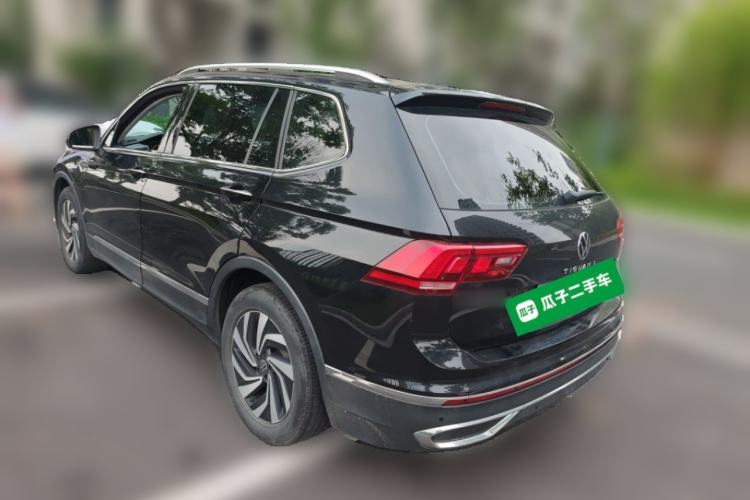 Used Volkswagen Tiguan L 2023 330TSI Automatic Two-Wheel Drive Smart Edition Rear Left 45 Deg