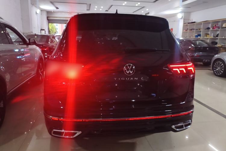 Used Volkswagen Tiguan L 2023 330TSI Automatic Two-Wheel Drive R-Line Enjoyment Edition Rear
