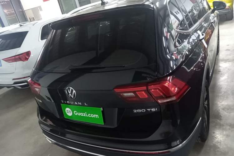 Used Volkswagen Tiguan L 2023 280TSI Automatic Two-Wheel Drive Trendy Innovation Limited Edition Rear